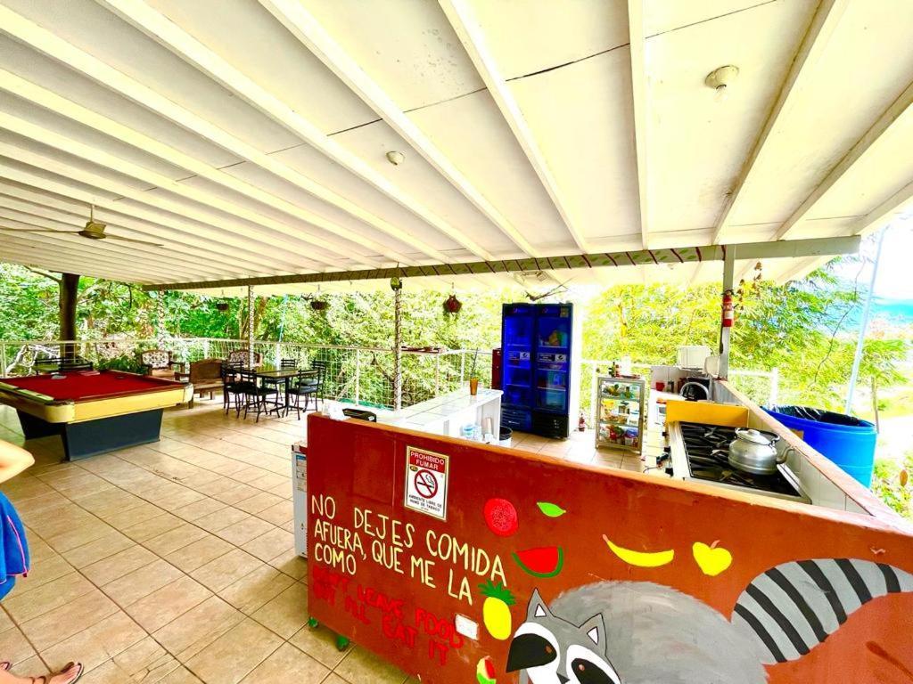 New Hostel Manuel Antonio, Meet New People Exteriér fotografie